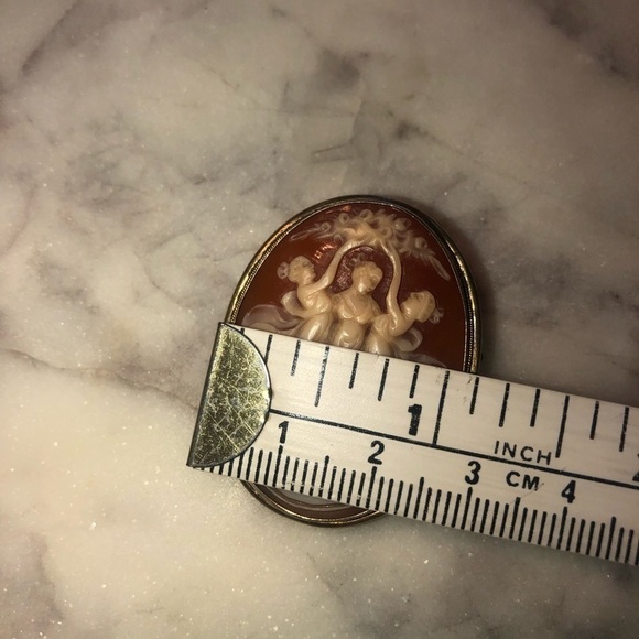 ANTIQUE 800 Silver ‘Three Graces / Three Sisters’ Carved Carnelian Shell Cameo - Picture 11 of 11